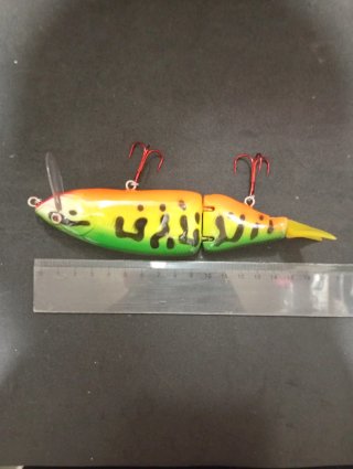 Señuelo pesca swimbait articulado