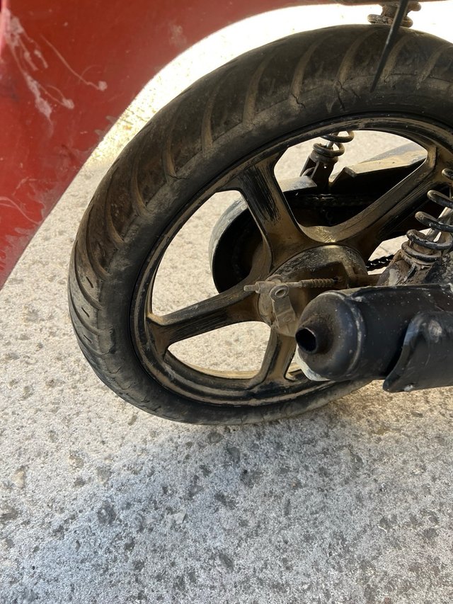 Derbi Variant Roja