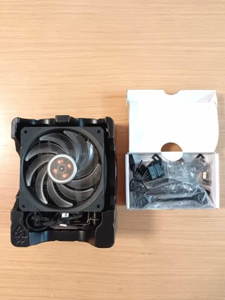 COOLER MASTER HYPER 212 RGB BLACK CPU COOLER