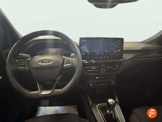 Ford Focus 1.0 Ecoboost MHEV 114kW ST-Line