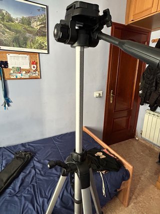 Trípode para cámara fotográfica
