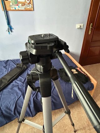 Trípode para cámara fotográfica