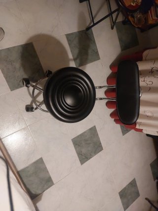 Silla de escritorio pequeña con ruedas
