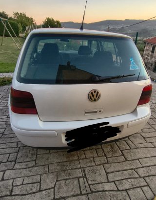 Volkswagen Golf 2003