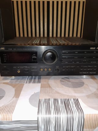 Amplificador JVC RX -808V.