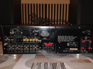 Amplificador JVC RX -808V.