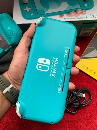 Nintendo Switch Lite Completa + Accessori