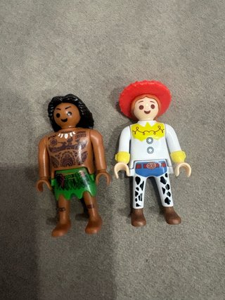 Playmobil Disney Mawi y Jessie 3€/unidad