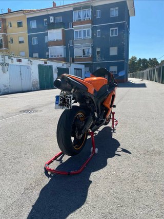 Kawasaki Ninja ZX6R limitada papeles para A2