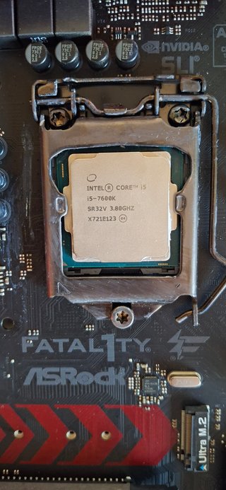 Placa Base ASRock Z270 Gaming K6 + CPU i5-7600K