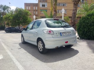 Peugeot 206 2004