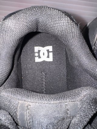Botas DC Shoes Negras y Grises. Aceptamos TRUEQUIS