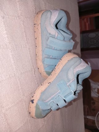 Zapatillas niño talla 25