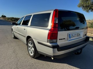 Volvo V70 T5