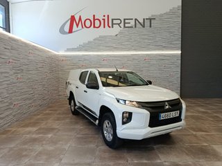 Mitsubishi L200 C/C 220 DI-D M-Pro