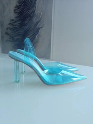 Zapatos de salón.
