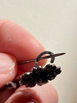 Broche Art Decó, plata y perlas, hecho a mano.