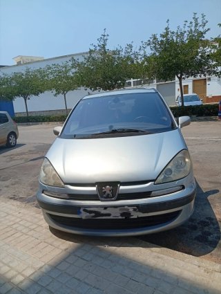 Peugeot 807 itv hasta 07/2027 de 8 plazas