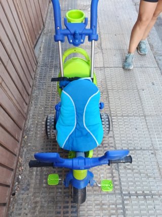 Triciclo Bebe Azul y Verde