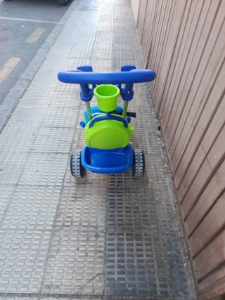 Triciclo Bebe Azul y Verde