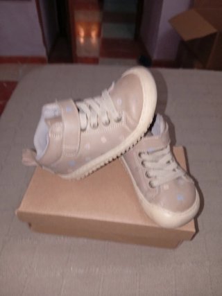 Zapatillas niño talla 25