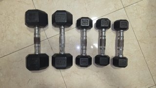 Set Mancuernas Hexagonale de 5, 4, 2 y 1 kg.