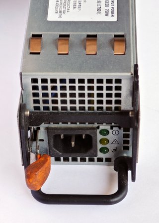 FUENTE DE ALIMENTACION SERVIDOR DELL