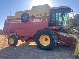 Cosechadora New Holland L523