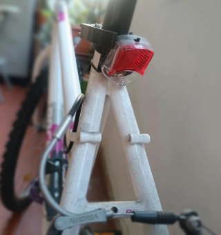 Bicicleta de montaña blanca mujer