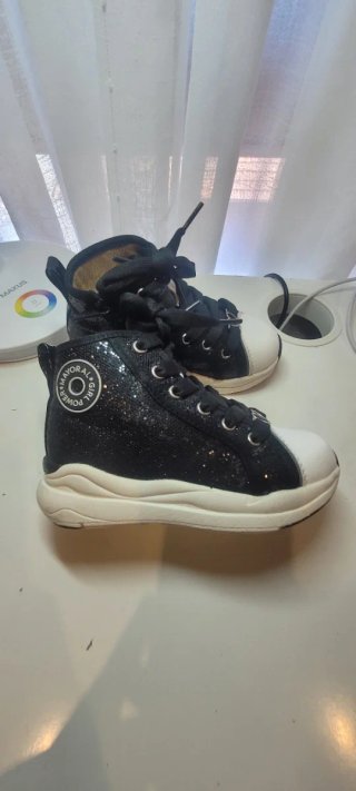Botas para  niña, talla 27