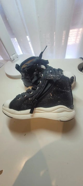 Botas para  niña, talla 27