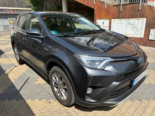 Toyota RAV4 2017