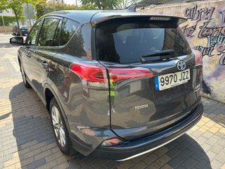 Toyota RAV4 2017