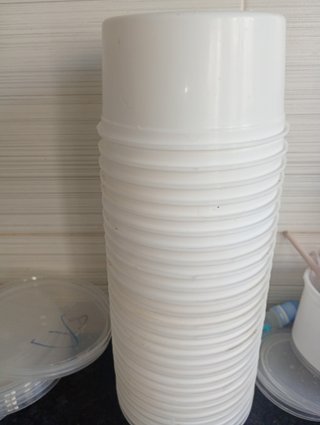 Lote 70 Embalagens Take-Away Usadas