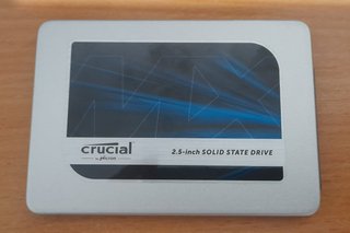 Disco SSD Crucial MX300 525GB