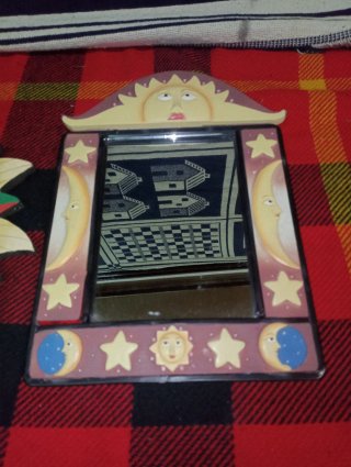 Coppia di Specchi Decorativi Sole e Luna
