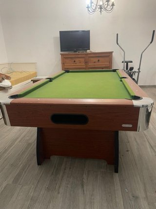 Mesa de billar americana con accesorios