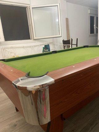 Mesa de billar americana con accesorios
