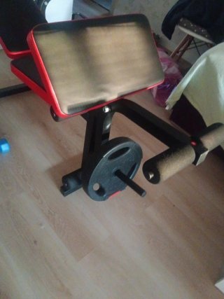 Banco de pesas y accesorios musculación