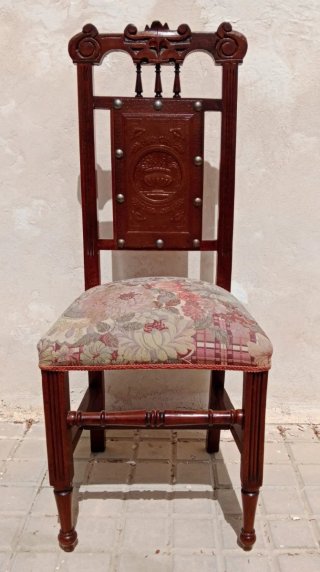 Conjunto comedor antiguo: 6 sillas, 2 sillones