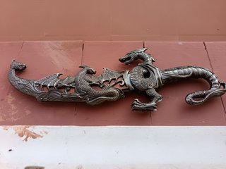 Cuchillo decorativo de dragón