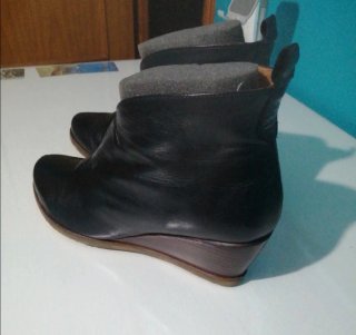 Botines Hispanitas Negros Cuña
