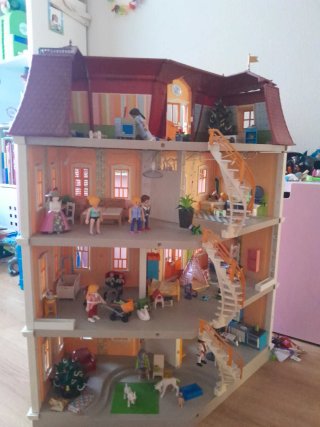 Casa de muñecas PLAYMOBIL