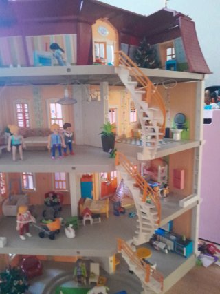 Casa de muñecas PLAYMOBIL