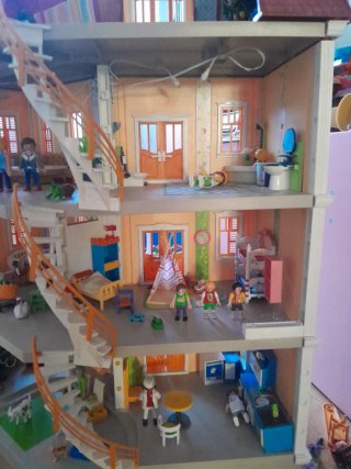 Casa de muñecas PLAYMOBIL