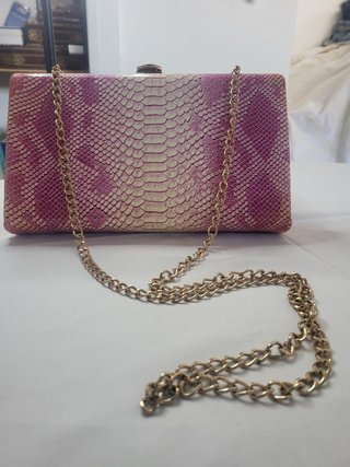 Bolso fiesta metalizado cadena oro rosa