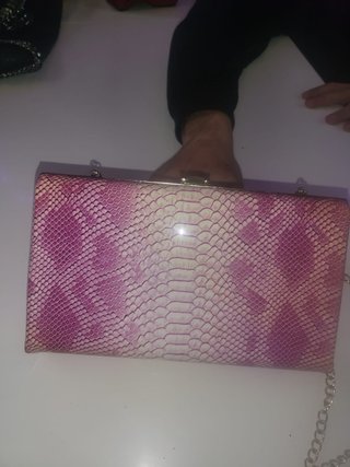 Bolso fiesta metalizado cadena oro rosa