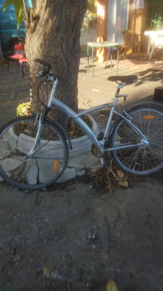 Bicicleta B'TWIN Gris
