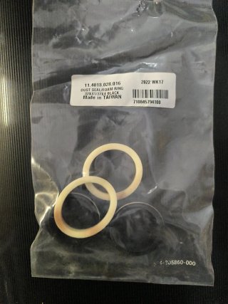 Retenes Rock Shox 32mm DUST SEAL/FOAM RING. Nuevos
