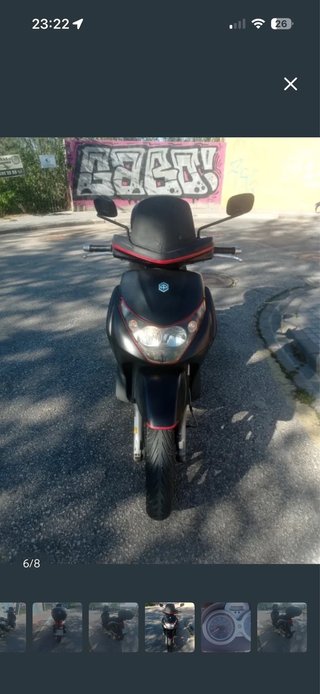 Piaggio Beverly 125 Negra y Roja